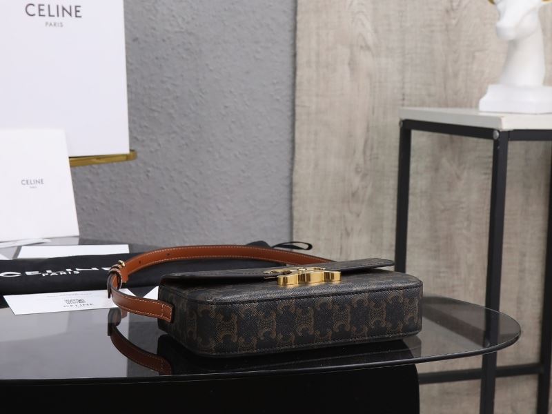 Ce1i*e triomphe bags